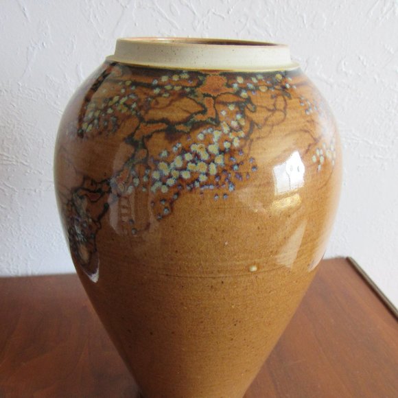 Vintage Brown and Blue Grapes Vase Signed - Picture 1 of 6